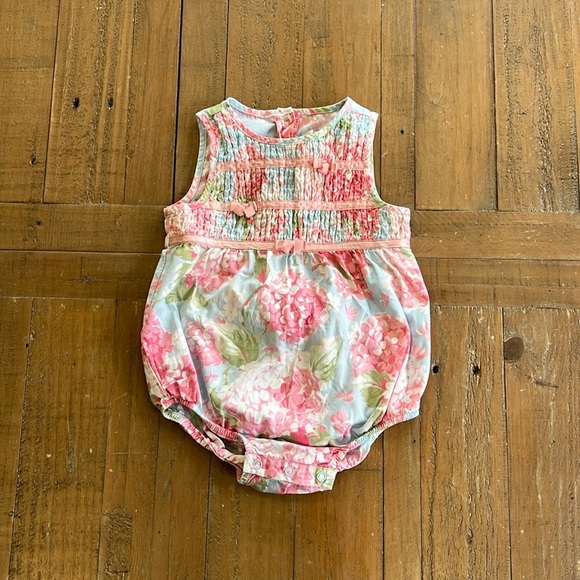 Janie and jack smocked hydrangea romper - Picture 1 of 8
